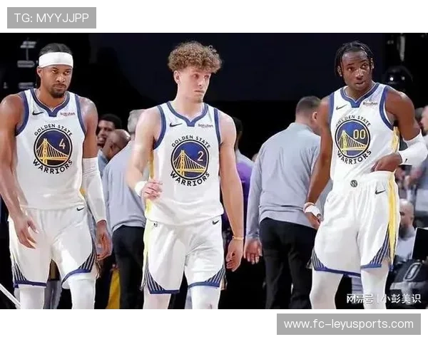 勇士替补集体爆种！穆迪、库明加、理查德齐飞，勇士 穆迪